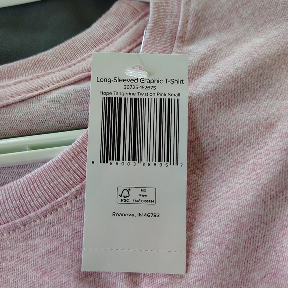 Vera Bradley Pink Graphic Tee S - Picture 6 of 6